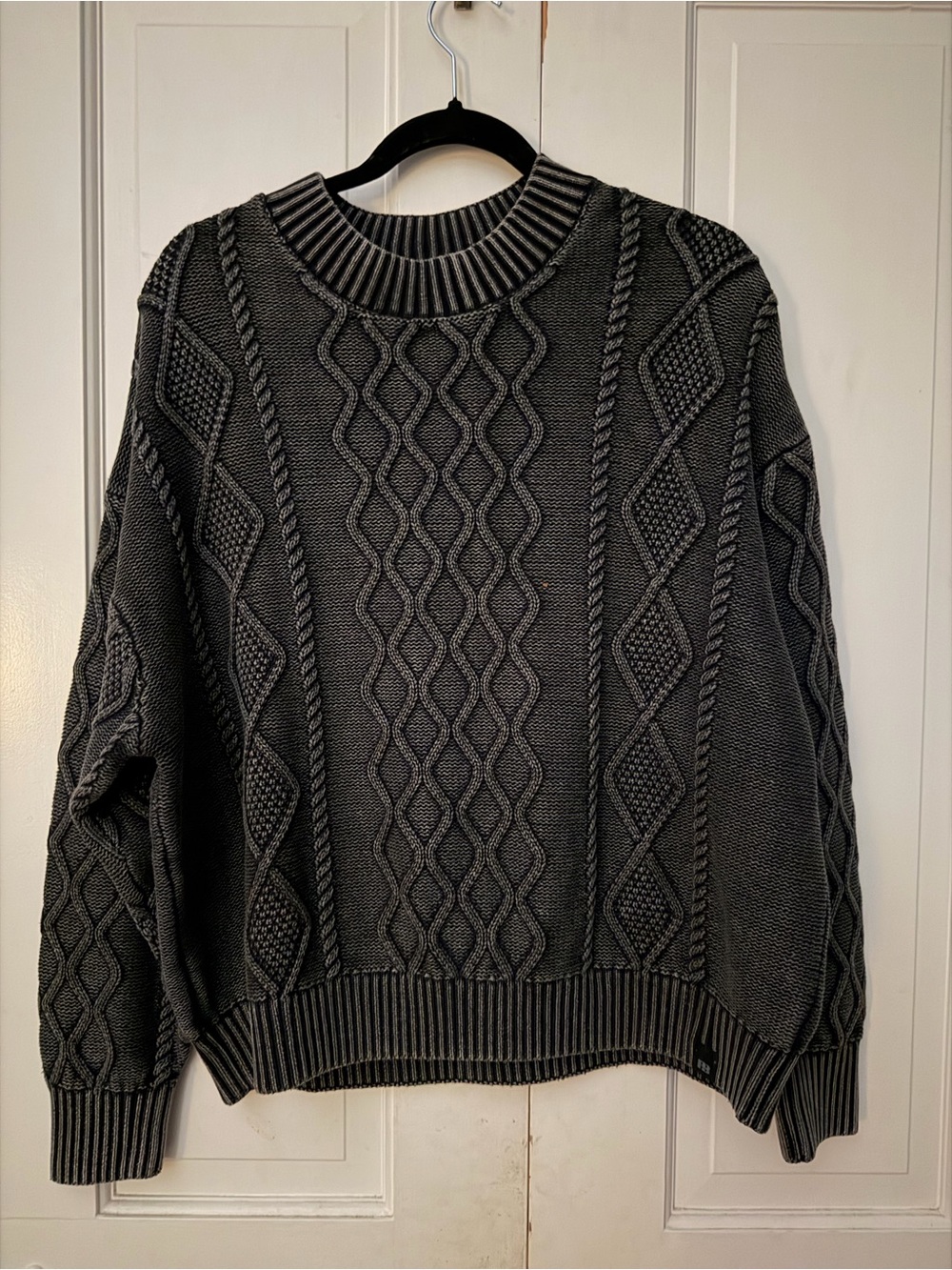 Pull&Bear NWT Gray Acid Wash Cable Knit Sweater Size M Mexico